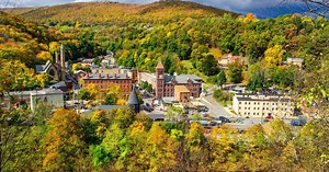 These Are The Top-Rated Resorts In The Poconos, With A Few Runners-Up