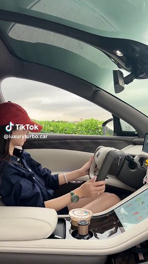 Young and Rich Driving Vlog - Night Drive with a Twist