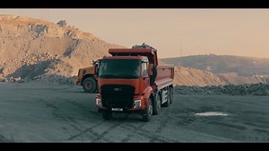 F-LINE Construction Series: Built tough, designed for durability, and prepared to tackle any challenge that comes its way! 💪 #FordTrucks #SharingTheLoad | Ford Trucks International