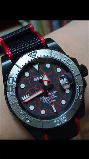 Star Wars inspired. #onlythewatchhead #starwars #diverswatch