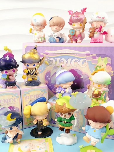 Weaving Wonders with DIMOO: Unboxing Blind Box Figures