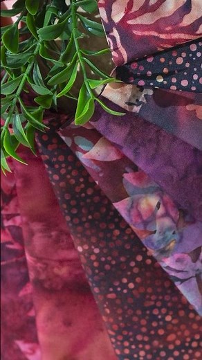 Check Out Garnet Glow Batiks From Hoffman Fabrics! #quilting #sewing