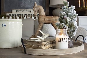 Easy Ways to Decorate for Winter after Christmas (Winter Living Room)