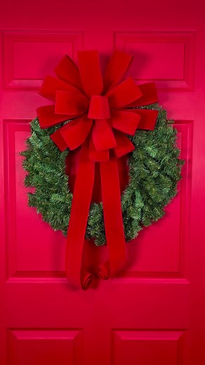 18K views · 404 reactions | I like BIG bows and cannot lie   #christmasdecor #christmas #decor #wreath | Nick's Seasonal Décor | Facebook