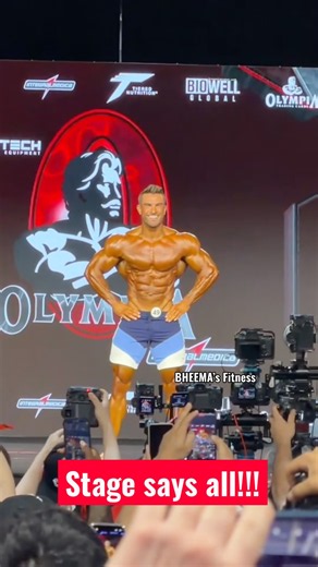 TEXTBOOK PERFECTION! 🇬🇧 Ryan Terry 2026 Olympia Posing Routine #bodybuilding