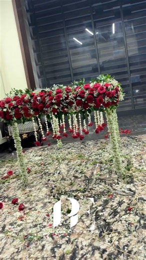 Dreamy Bride Doli with Red Roses | Wedding Entry Decor