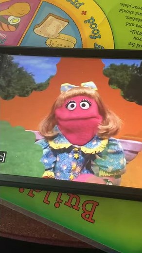 Sesame Street - K’s spinning round