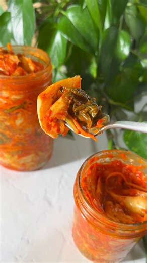 I’m walking you through my easy process for making your own kimchi! 🔥 | Live Eat Learn