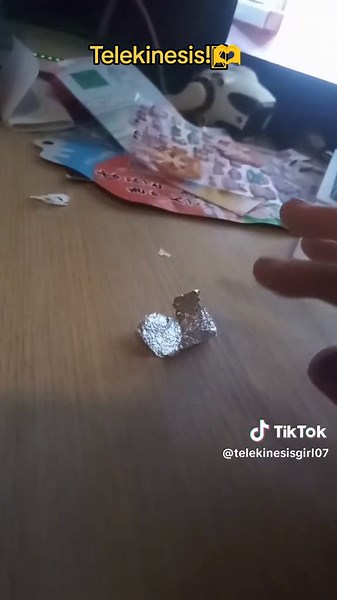 IM VERY STROONG!||TAGS: #HITMEHARDANDSOFT #aerokinesis🌪️ #telekinesis #eleventelekinesis #telekinesispowers #elevenhopper