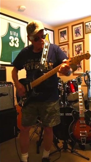 Three Chord Rock n Roll with Stratocaster - Part #2