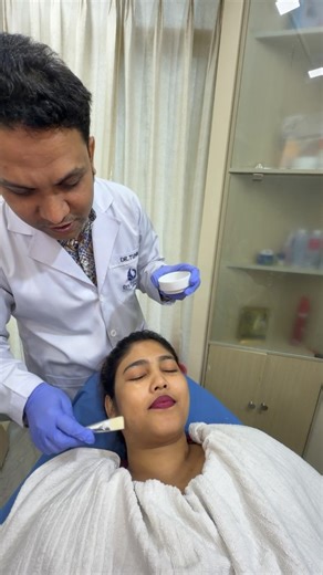 Want glowing, fresh skin before Eid? 🌙 Ferulac Peel helps improve dullness, uneven tone, and pigmentation — giving your skin a brighter, radiant look. | Drs Derma & Aesthetics