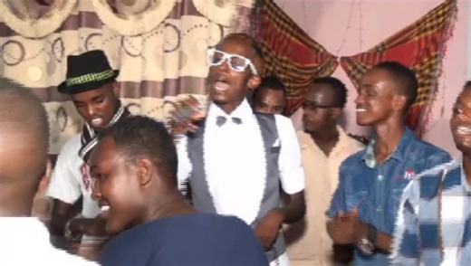 فيديو أنشأه wll Goolaa wadani (@wllgoolaa) باستخدام xayir cali rooble video