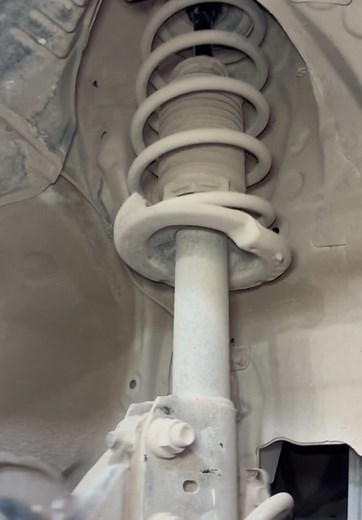 Easy Struts Mount Nosing Replacement Method | Automotive