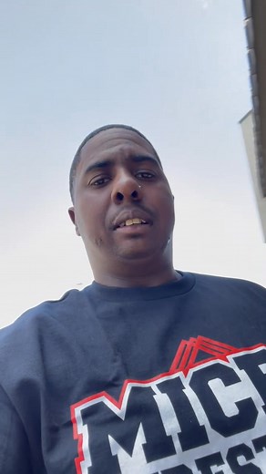 Kneehigh Vandos Johnson on Reels