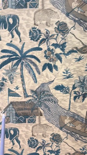 Transform Your Space with Wallpaper and Frames