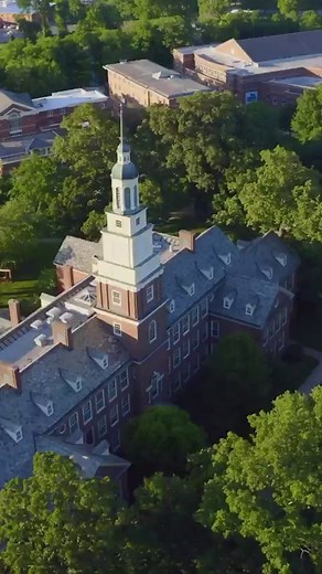 It’s a beautiful #college where no student pays tuition 💙 | Berea College