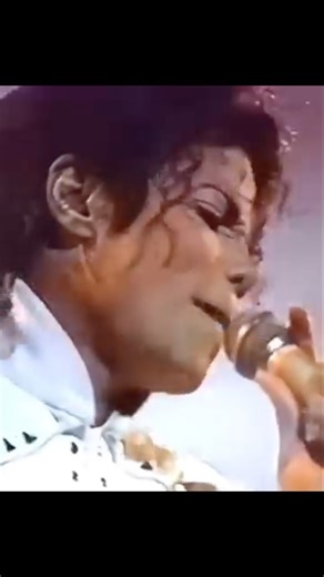 63K views · 5.5K reactions | Shamone Shamone Shamone ❤️❤️❤️❤️ #MJForever #KingOfPop #MichaelJackson | Mjs.history | Facebook