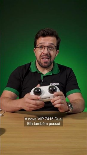 Câmera IP com duas lentes e inteligência artificial