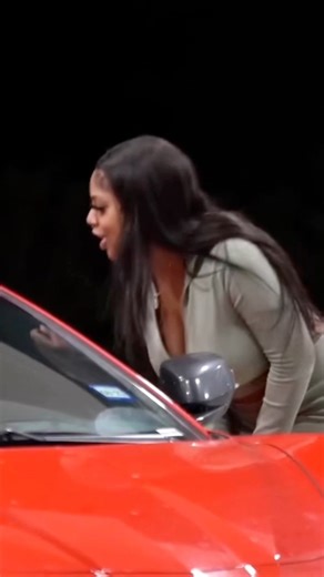 12K views · 25 reactions | Homeless Gold digger prank‼️ #comedyreelsviral #homelessness #veteran #PranksterLife #golddiggerprank #smoothmoves #comedyskit #reelsindiareels #nigeriantiktok | hypemanprince | Facebook