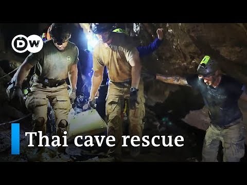 Diver recalls harrowing story of Thailand cave rescue | DW News