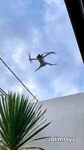 2.7M views · 33K reactions | Dronenya jarang dipakai? Drone tetap Wajib diterbangngkan setidaknya setiap 3 bulan kemudian diisi kembali sekitar 40-60% apabila lama tidak digunakan agar battery tetap awet#jatimtoys #dji #djiindonesia #djimini3 #djimini3pro #djimini4pro #charginghub #charginghubmini3 #drone #tokodrone #tokodronesmurah #tokodroneterlengkap #tokodroneterpercaya #tokodronesurabaya #tokodronesidoarjo | Jatimtoys | Facebook