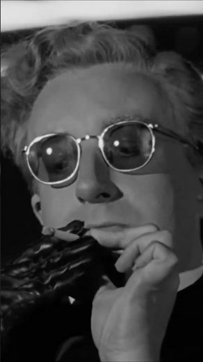 MASTERPIECE • DR STRANGELOVE • PETER SELLERS • GEORGE C. SCOTT • STERLING HAYDEN ☆ THE RUSSIANS