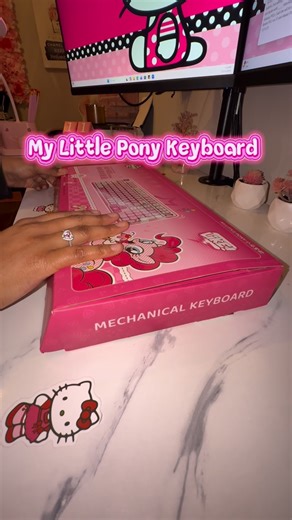 Mesha | WFH Girlie 🌸👩🏽‍💻 on Instagram: "Unboxing my new My Little Pony keyboard because… why not make work cute? 💗🌸 Pink office girlies, this one’s for us 😌 Keyboard linked in my bio! ⌨️💕 #keyboardunboxing #keyboard #homeoffice #officedecor #workfromhome #wfhlife"