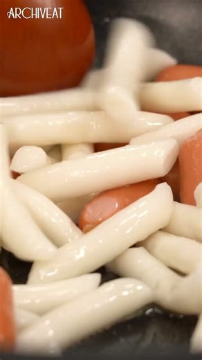 🌙 저녁 19:30 | 레시피 팁 | 로제떡볶이 재료를 낮은 온도부터 볶는 이유 #10분요리 #레시피 #cooking #아카이빗