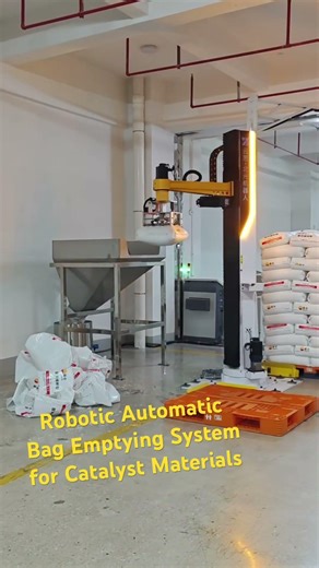 Robotic Automatic Bag Emptying System for Catalyst Materials