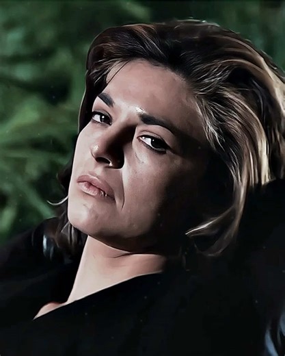 Forgot about this edit 😭 Mrs Robinson 💅 / #mrsrobinson #annebancroft #60s #olderwomen #fyp