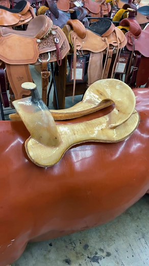 Custom Saddles - Create Your Dream Saddle from Scratch