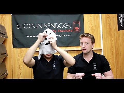 A different method of tying your tenugui