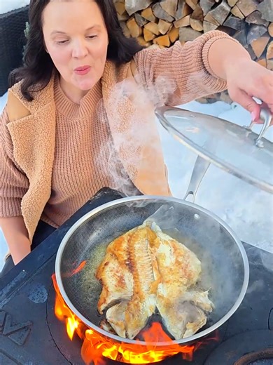 Rețetă rapidă de pește dorada cu sos de usturoi