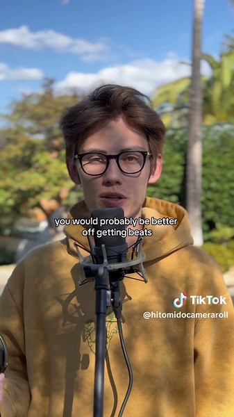 Best Over-Ear Headphones Compared: Focal Bathys vs Airpods Max