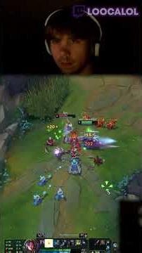 Is this what it feels like to play irelia? #leagueoflegends