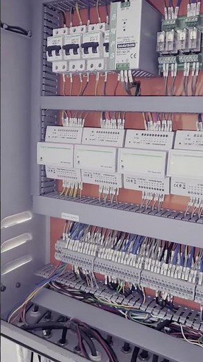 DDC Panel Overview, Schneider TAC Xenta Controller, BMS, HVAC #shorts #hvac #bms #pharma #ahu #DDC