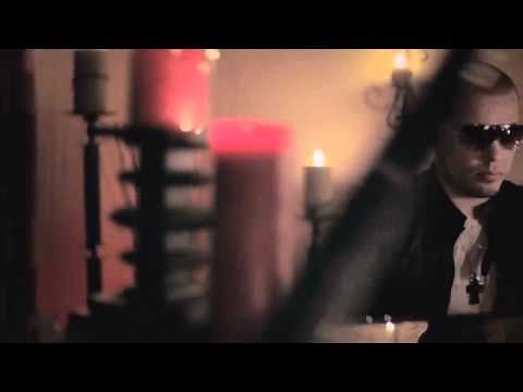 Funky Town ♪ Justo a tiempo ♫ HD720p