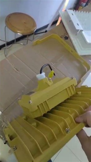 Explosion-Proof LED Light Fixtures: A Guide to Understanding Their Function and Importance