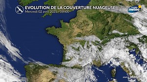 134K views · 373 reactions | ☁️Le sud-ouest de la #france est concerné par le passage d'une goutte froide (dépression associée à de l'air froid en altitude). L'image satellite montre bien l'enroulement nuageux liée à cette dépression. Cette goutte froide provoque un temps perturbé avec des précipitations qui s'enroulent autour de la dépression. Les pluies s'accompagnent localement d'orages en #aquitaine. | La Chaîne Météo | Facebook