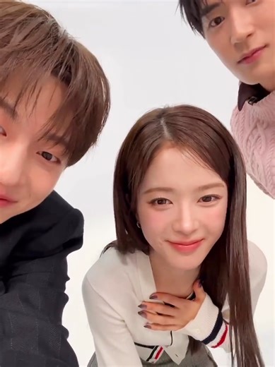 Team Tae Hyung vs Team Yoon Seong: Who's Your Favorite?