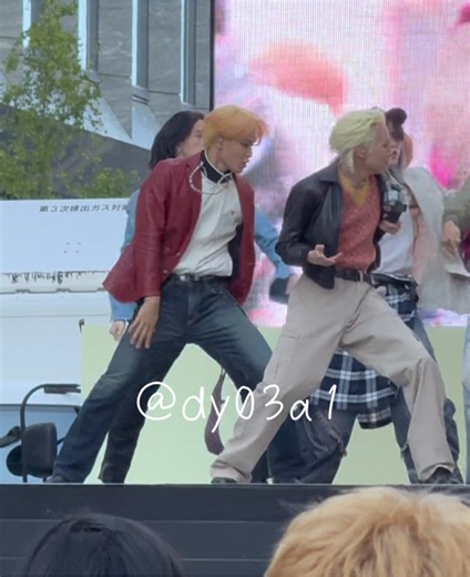 WOW WAR TONIGHT: JO1の堂筋ランウェイ2024の魅力