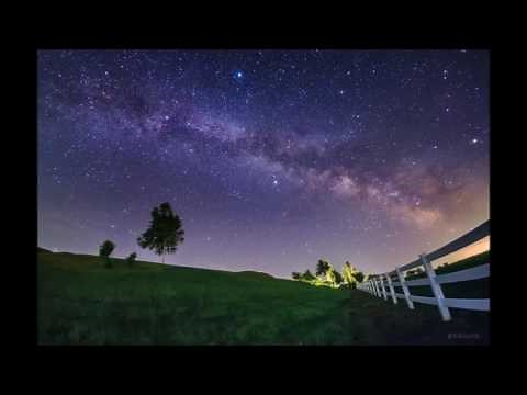 見上げてごらん夜の星を 秦基博