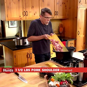 1.3M views · 1.5K shares | Celebrate the flavors of Mexico with Chef Rick Bayless' Yucatan Pork and Beans. Made with slow-roasted pork, black beans and Hunt's Diced Tomatoes, the flavors of Mexico come to life in every bite. Buen provecho! www.hunts.com | Hunt's | Facebook