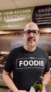 Shop our sustainably sourced, 100% pure Arrezzio Imperial Avocado Oil, part of our exclusive line of Cutting Edge Solutions products. https://bit.ly/3Hj6epG | Sysco