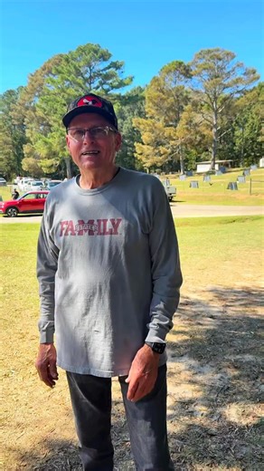 3.3K views · 1.9K reactions |  We had a great time today at the slick lizard 年 cook out talking chickens and fellowshipping with our brothers and sisters in Christ ✝️ #gallos #gamefowl | Boneyard farm | Facebook