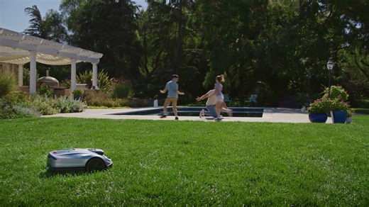 21 reactions | Meet the Sunseeker X Series: wire-free robotic mowers with satellite precision and AI-powered obstacle avoidance. No boundary wires, no stress—just perfect lawns. Handle slopes up to 70% with full-wheel drive. Smart, quiet, effortless. | Sunseeker Elite | Facebook