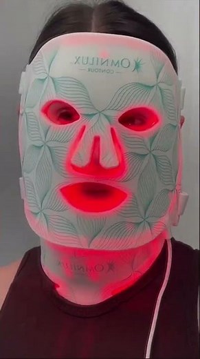 Red Light Therapy SECRET: How This LED Mask Cleared My Acne & Erased My Fine Lines