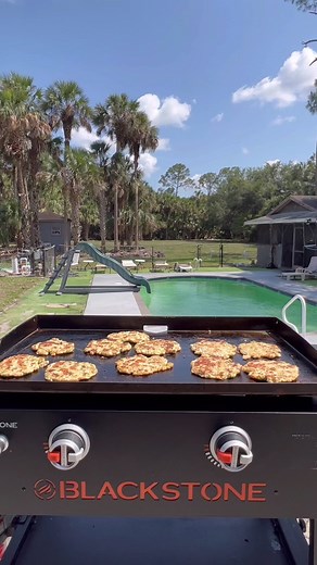 2.4K views · 150 reactions | Can you guess my favorite song #fyp #viral #cooking #easyrecipes #chickensandwich | ChefAaron23 | Facebook