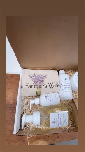 Packing the original Farmer’s Wife farm boxes!! Grab your Black Friday sale! link below! thefarmerswifecompany.com | The Farmer's Wife
