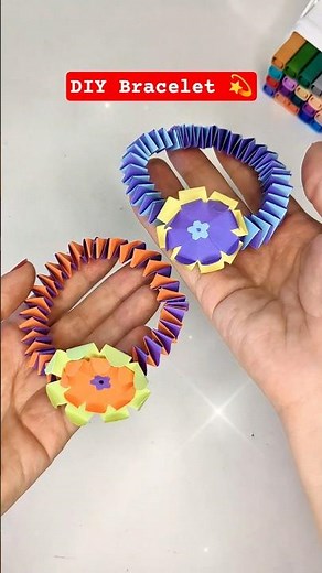 DIY Paper Bracelet #papercraft #bracelet #friendshipbracelet #diy